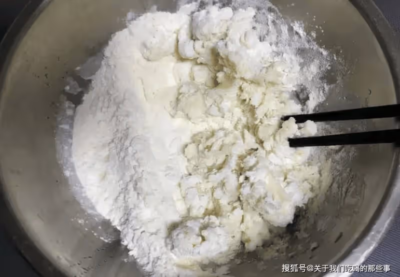 做烙餅,用死面、燙麵還是半燙麵?正確做法分享給你,別再弄錯