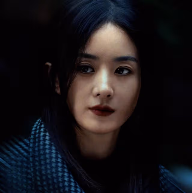 不會演別亂演,趙麗穎一個抽菸鏡頭,堪稱教科書式表演