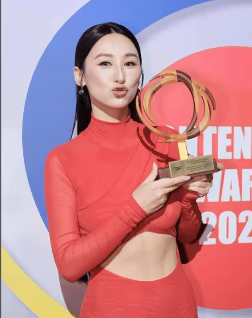 恭喜！佘詩曼力壓趙露思奪「亞洲視後」！高海寧再拎最佳女配​