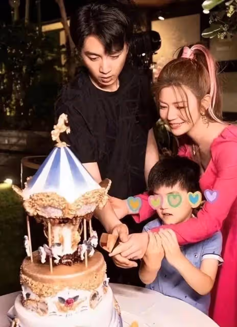 第一狗仔卓偉曝陳曉不見陳妍希母子!婚姻破裂理由太炸裂