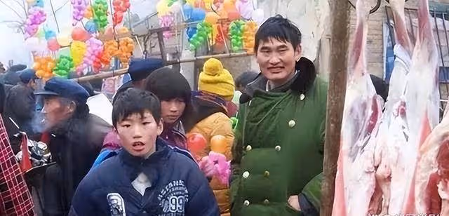 大衣哥北京「豪宅」突然曝光,但網友感嘆:堅持做你自己!