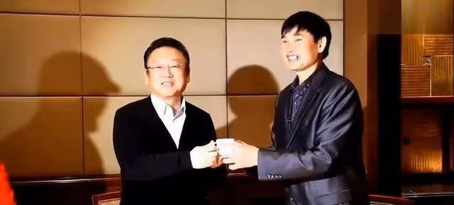大衣哥北京「豪宅」突然曝光,但網友感嘆:堅持做你自己!