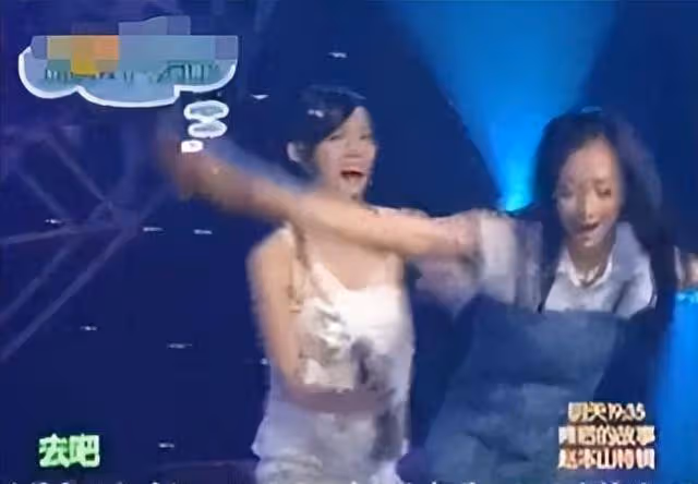 這一次,36歲靠美貌翻身的張嘉倪,徹底撕開了前任買超的尷尬處境