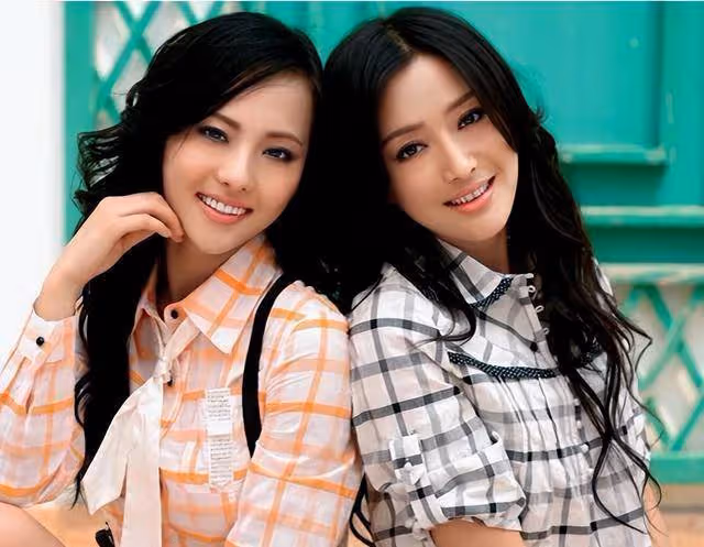 這一次,36歲靠美貌翻身的張嘉倪,徹底撕開了前任買超的尷尬處境