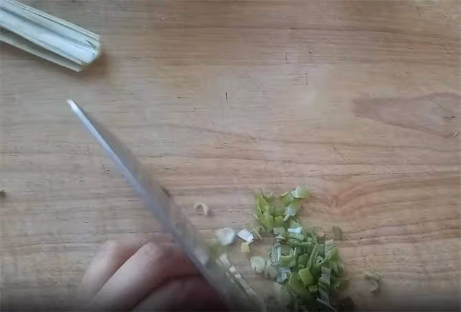 想做出又勁道又軟的油餅,只需注意這兩點,做出來比麵食店還好吃