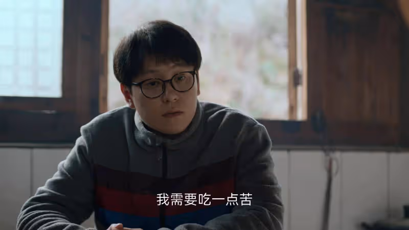 《凡人歌》:看到沈磊不回電話,才理解謝美藍的婚姻有多絕望
