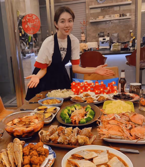 曝姜妍已結婚4年!丈夫真容曝光,北京某銀行行長,媒人是宋丹丹
