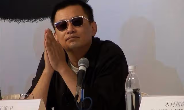 40年後，再看王家衛和張藝謀的「較量」，才發現魔高一尺道高一丈