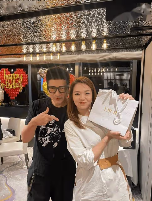《愛回家》「停廠」!TVB女星生日仍獲劇組慶祝!大曬合照現場熱鬧!
