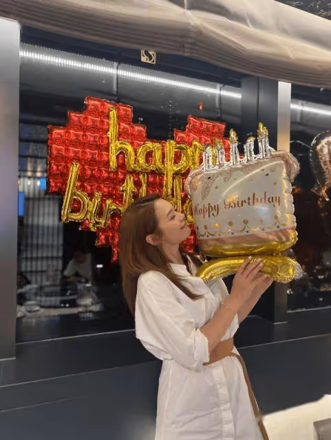 《愛回家》「停廠」!TVB女星生日仍獲劇組慶祝!大曬合照現場熱鬧!