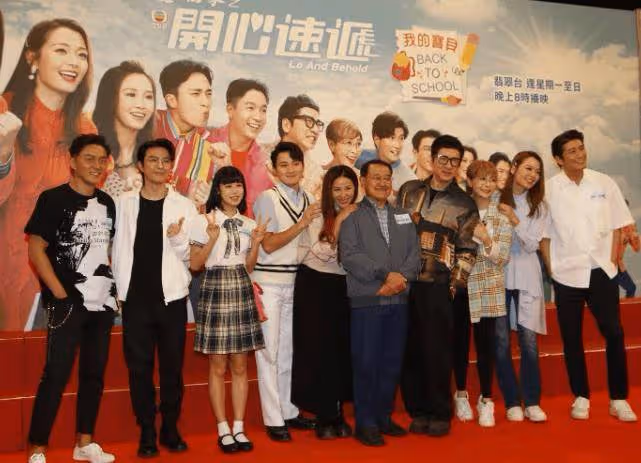 《愛回家》「停廠」!TVB女星生日仍獲劇組慶祝!大曬合照現場熱鬧!