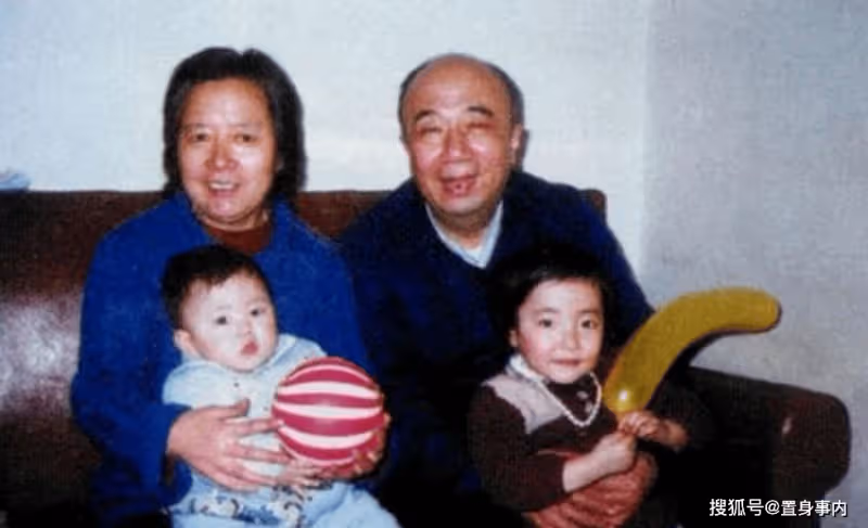 老戲骨李丁:一生痴愛妻子一人,去世11年後,兒子也不幸病逝