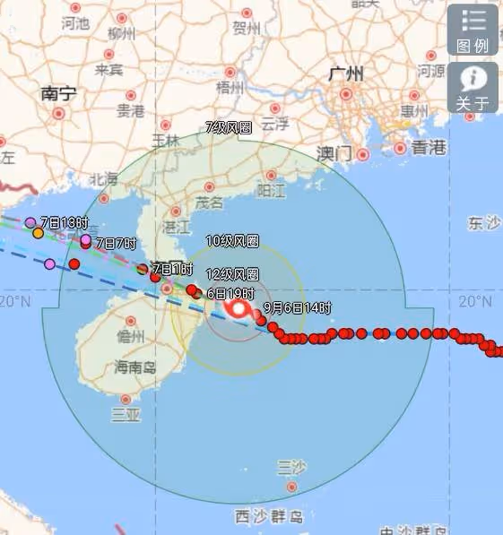 颱風摩羯登陸海南文昌,暴雨下到天地間白茫茫一片!