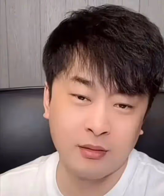 網紅小楊哥哽咽回應爭議！感謝兄弟們理性判斷，不要網暴旗下主播