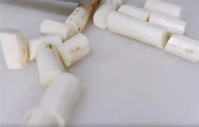 山藥新吃法,不炒不燉,加半個蘋果,軟糯微酸,小朋友搶著吃