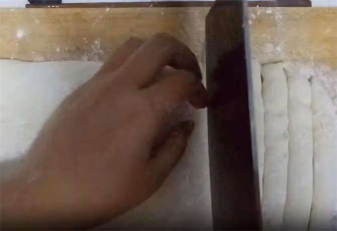 教你10分鐘就能做出健康好吃的油條,沒有添加劑,早餐再也不用買