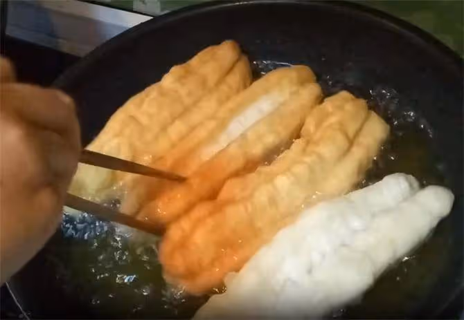 教你10分鐘就能做出健康好吃的油條,沒有添加劑,早餐再也不用買