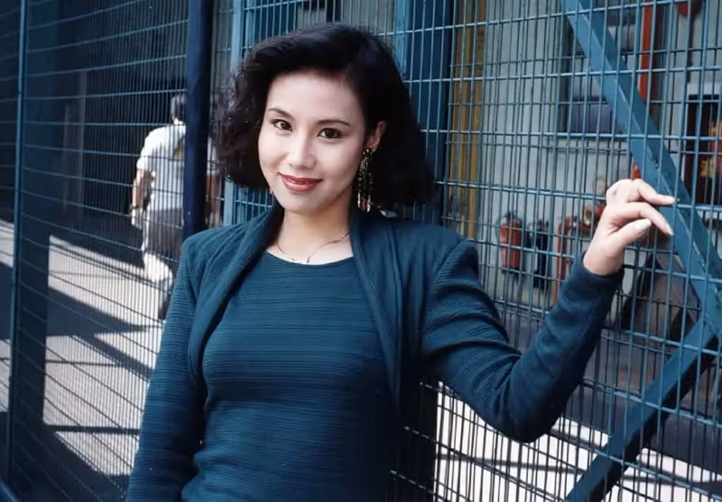 TVB知名老戲骨約滿離巢，宣布息影陪三個外孫，有戲癮隨時復出