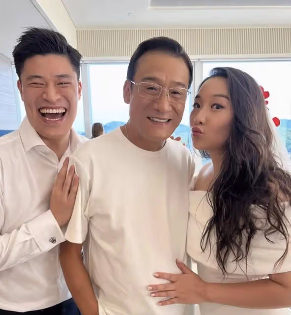 恭喜!香港知名影帝大女兒宣布生女,暫未公開寶寶正面照