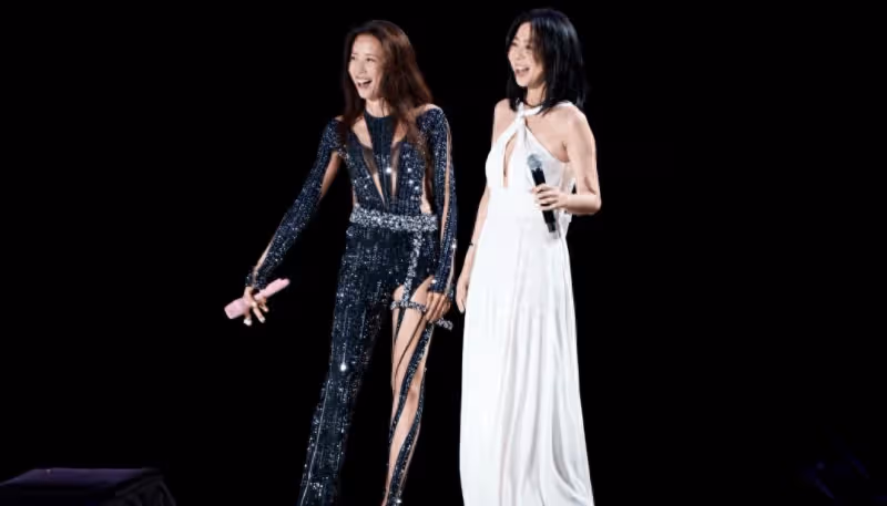 在莫文蔚杭州演唱會第一排看到她的愛情,太幸福了