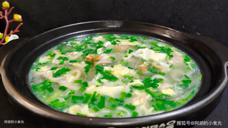 白露後寧可不吃肉,也要再來一碗此湯!三種食材隨便煮,鮮潤十足,滿口好味