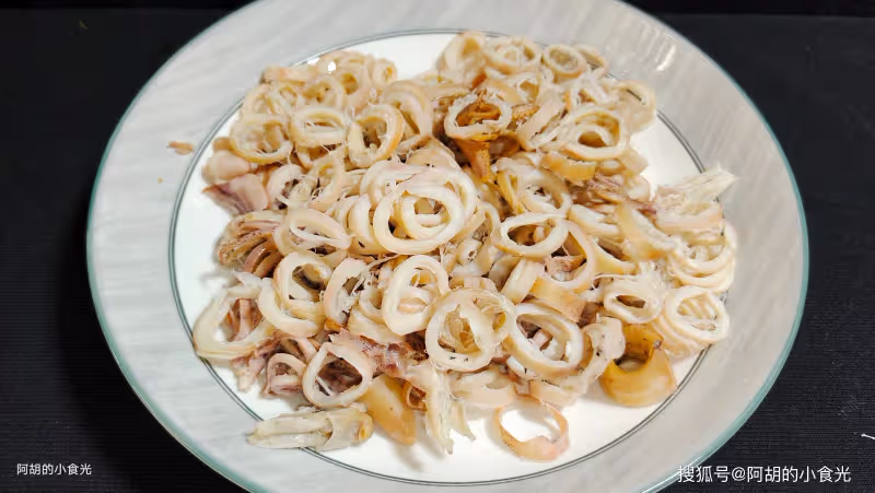 白露後寧可不吃肉,也要再來一碗此湯!三種食材隨便煮,鮮潤十足,滿口好味