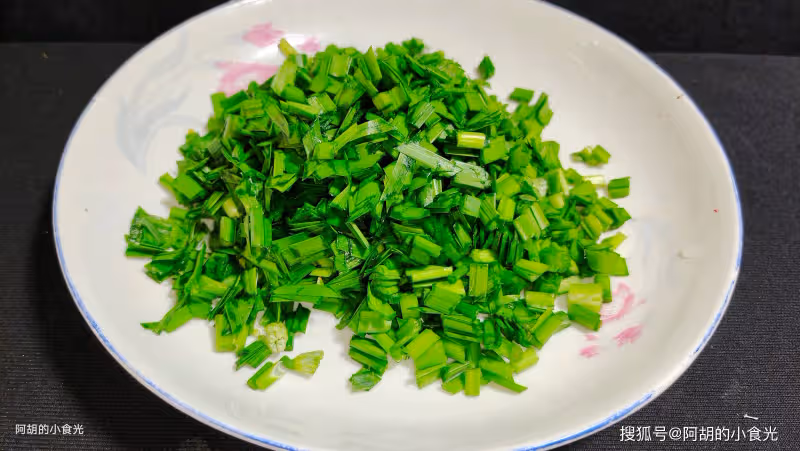 白露後寧可不吃肉,也要再來一碗此湯!三種食材隨便煮,鮮潤十足,滿口好味