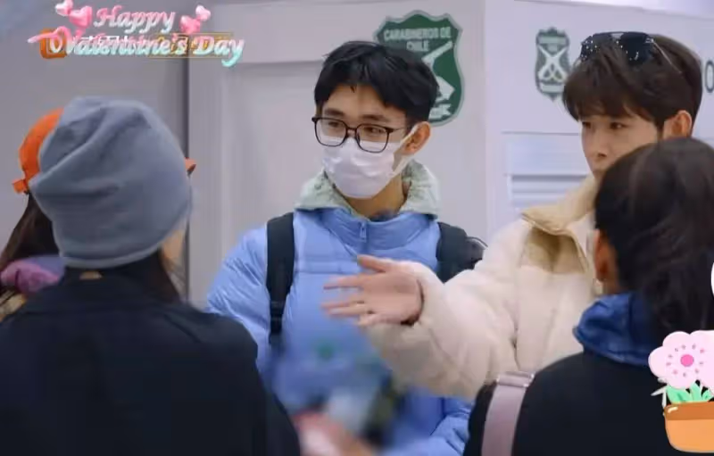 《花少6》加更版,幾個人湊不出一句英語,周雨彤高知人設翻車了