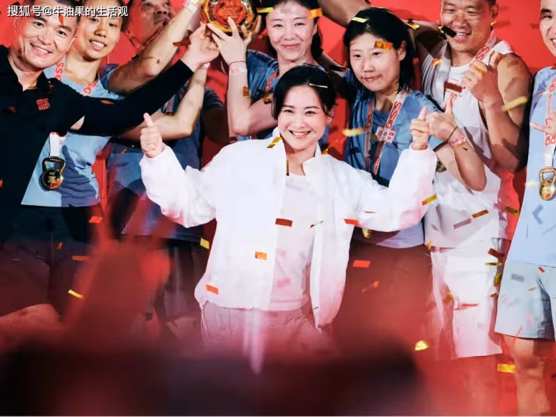 賈玲復胖近照曝光,胖到140斤虎背熊腰,喜劇女王又回來了