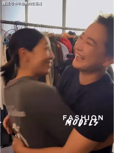 賈玲復胖近照曝光,胖到140斤虎背熊腰,喜劇女王又回來了