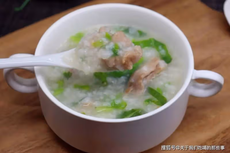 熬瘦肉粥,直接下肉絲不好吃?多做2步,肉絲軟嫩不腥,粥好喝