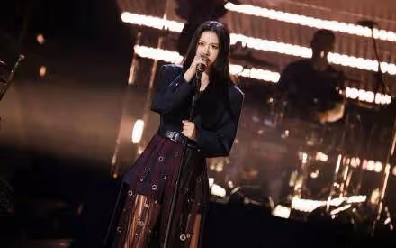 一場央視中秋晚會，演出陣容大換血，娛樂圈離春天不遠了