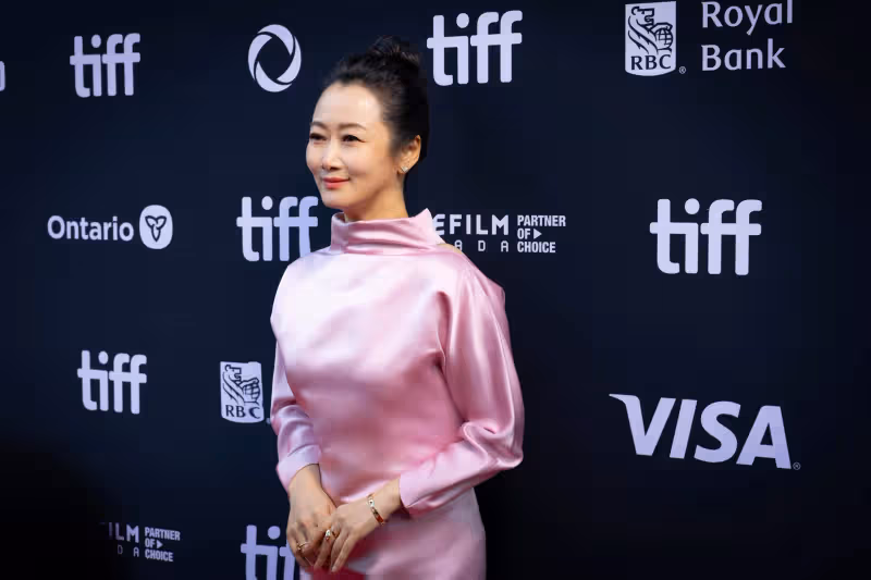 趙濤領取多倫多國際電影節特別貢獻獎,「感謝電影讓女性更強大」
