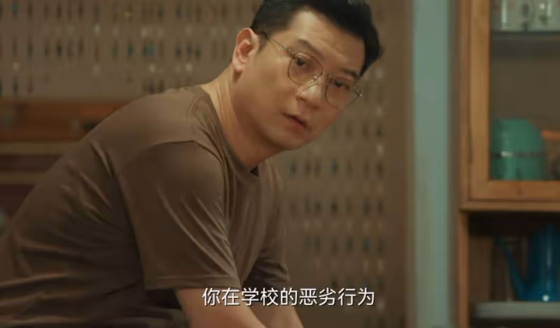《迎風的青春》《凡人歌》各看4集,一個真煩,一個看上癮