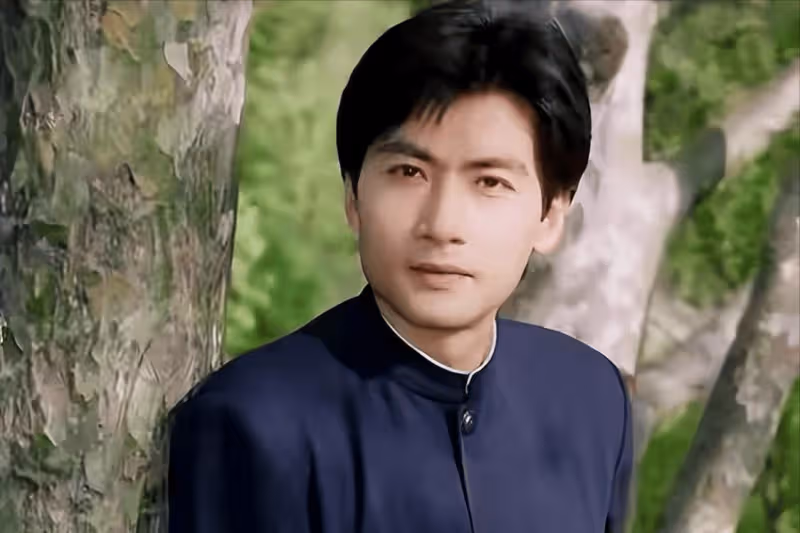 出道36年不溫不火,妻子卻靠一首歌吃了35年,如今成春晚常客