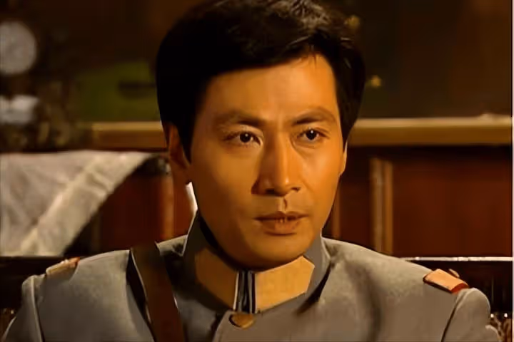 出道36年不溫不火,妻子卻靠一首歌吃了35年,如今成春晚常客