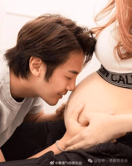 34歲TVB男星葉泓聲宣布老婆陀第三胎！女星愛妻再婚後兩年抱兩極速「造人」
