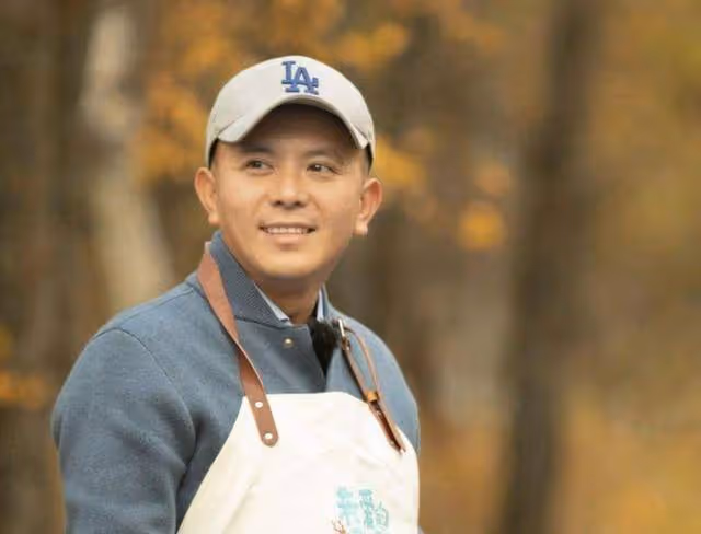 回顧劉濤5年為夫還債4個億,今丈夫又虧損12億,深夜發文選擇痛哭