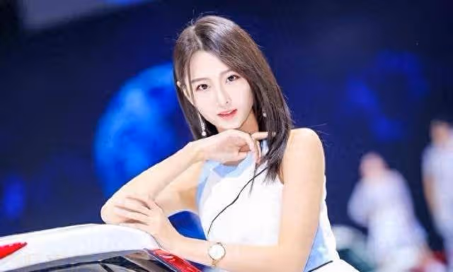 「最美車模」蘇寧回應婚變傳聞!已分居,公婆全世界遊玩不管不顧