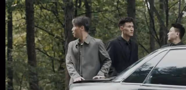 《雪迷宮》秦義金蟬脫殼,他至死不知,文質彬彬的毒品專家竟是臥底