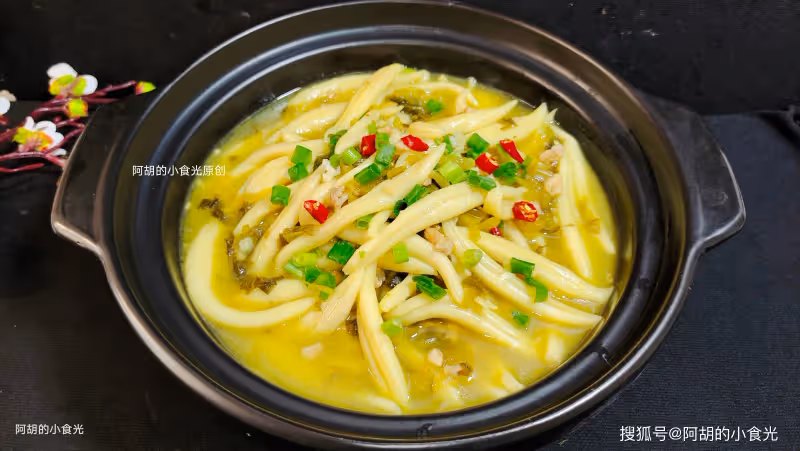 蓮藕蘿蔔靠邊站!白露後這菜也該吃了,揉一揉煮一煮,能當飯能當菜,滿口好味