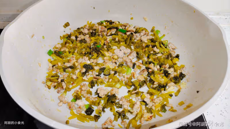 蓮藕蘿蔔靠邊站!白露後這菜也該吃了,揉一揉煮一煮,能當飯能當菜,滿口好味