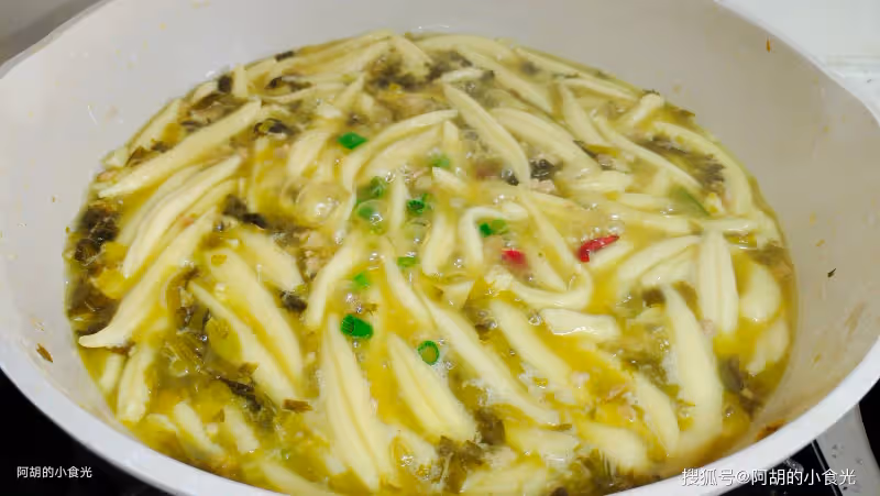 蓮藕蘿蔔靠邊站!白露後這菜也該吃了,揉一揉煮一煮,能當飯能當菜,滿口好味