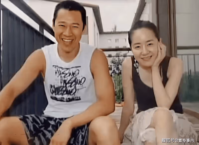 霍凡:被丈夫張豐毅寵溺,結婚29年無兒女,用愛溫暖了繼子