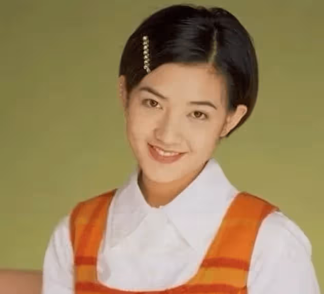 14歲爆火20歲登上春晚,為愛割掉子宮的她,如今不婚不育,後悔了嗎?