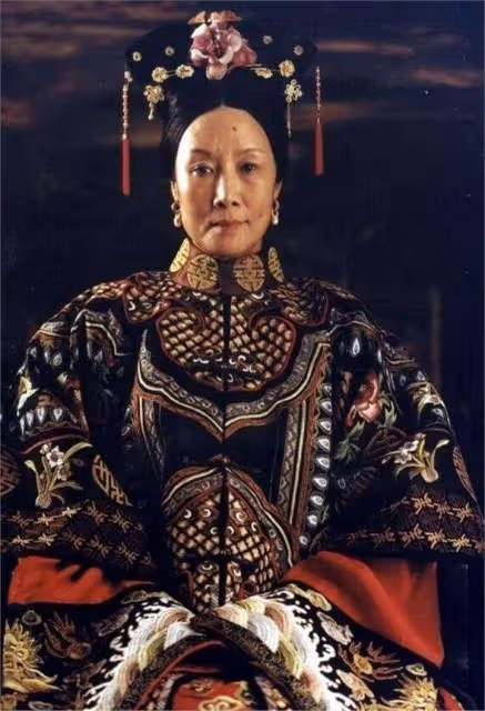 呂中:嫁給了「鎮元大仙」,兒子名導兒媳影后,女兒是她最大驕傲