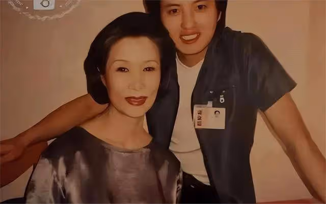 呂中:嫁給了「鎮元大仙」,兒子名導兒媳影后,女兒是她最大驕傲