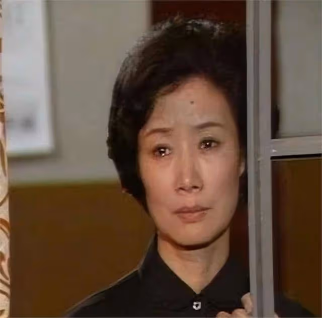 呂中:嫁給了「鎮元大仙」,兒子名導兒媳影后,女兒是她最大驕傲