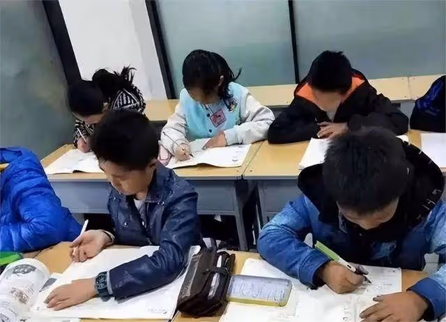 高一讓北大承諾降200分錄取，高二直接保送，這個少年有什麼能力