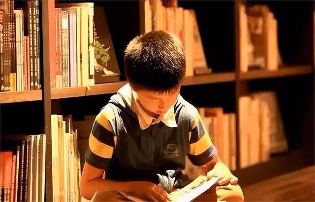 高一讓北大承諾降200分錄取，高二直接保送，這個少年有什麼能力
